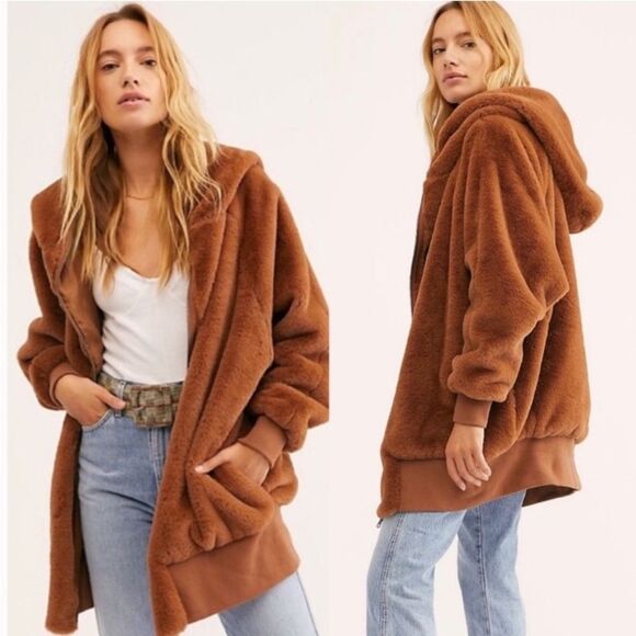 Free People Camel Brown Faux Fur Teddy Zipper Hoodie Gorpcore Oversized Coat XS - Picture 1 of 9